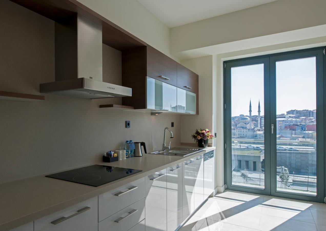 Ferienwohnung The Superior Living Batisehir Istanbul Exterior foto